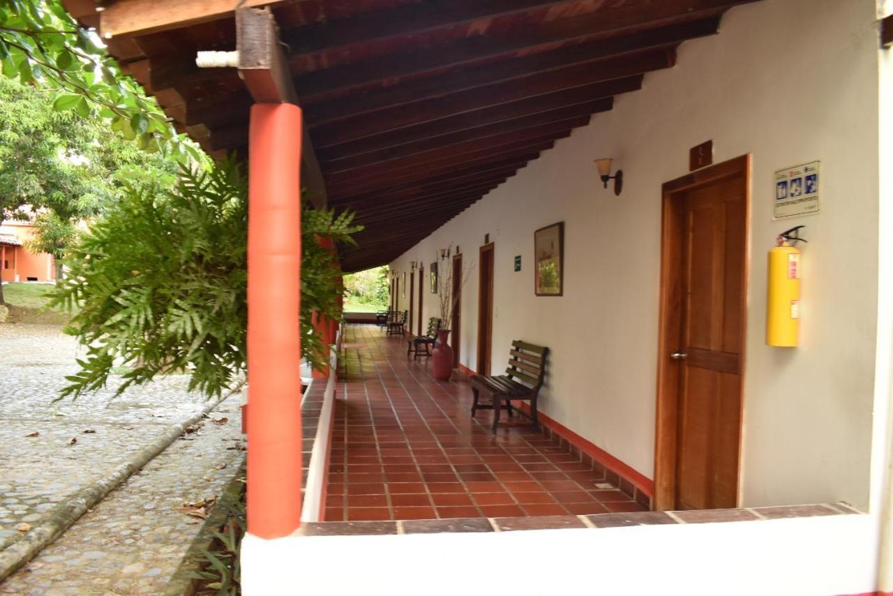 Hosteria Real Hotell Santa Fe de Antioquia Eksteriør bilde